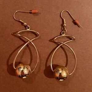 Vintage Gold Dangly Earrings